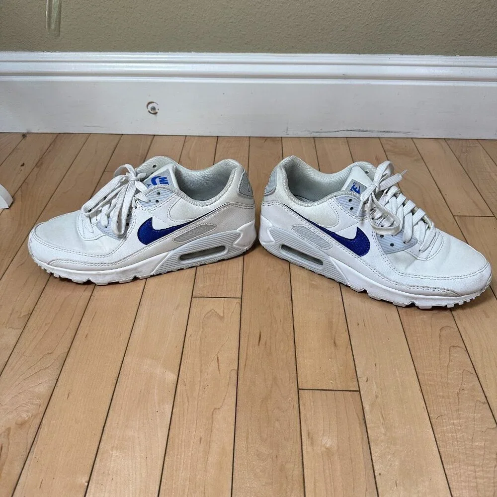 Nike Air Max 90 White with Blue Swoosh Size 9 / 40.5